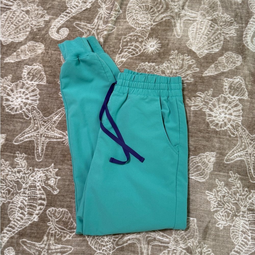 FIGS High Waisted joggers - surgical green
